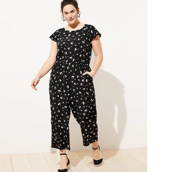 LOFT Pants - NWT Loft Women size 18W cropped floral jumpsuit